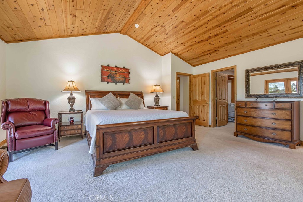 305 Starlight Circle