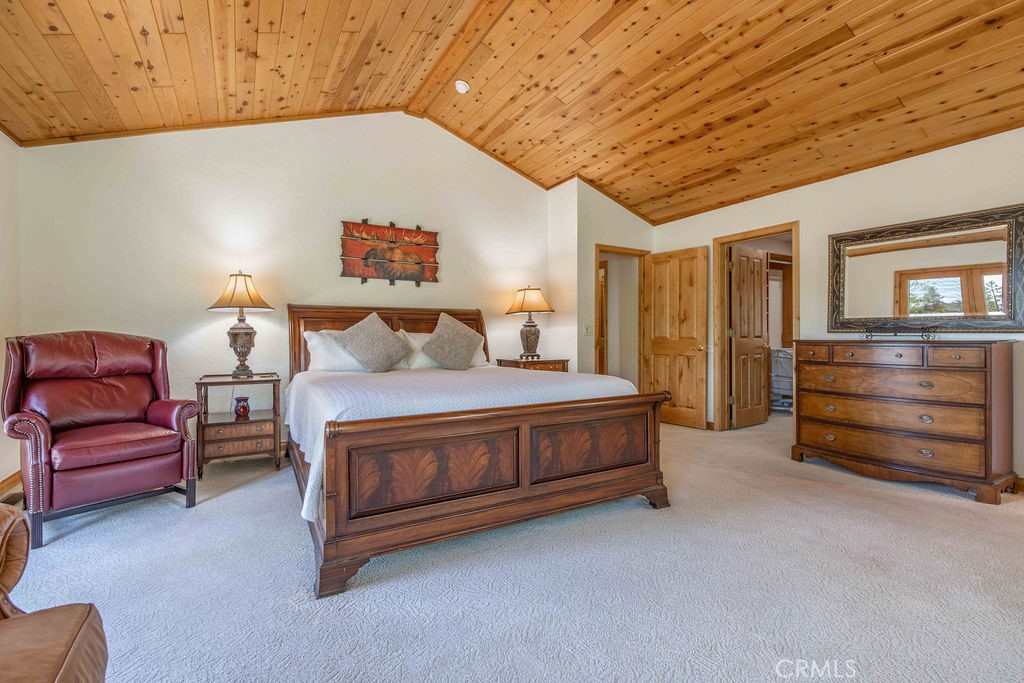 305 Starlight Circle