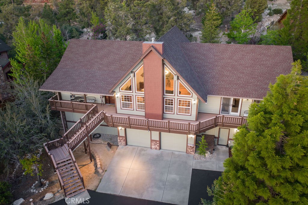 305 Starlight Circle