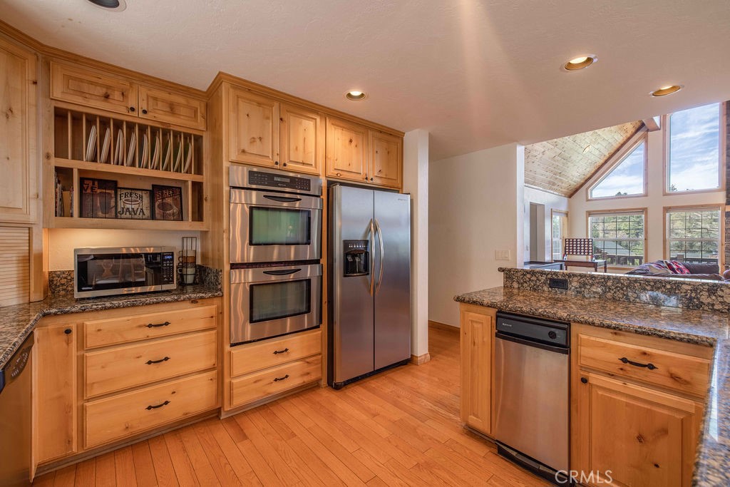 305 Starlight Circle