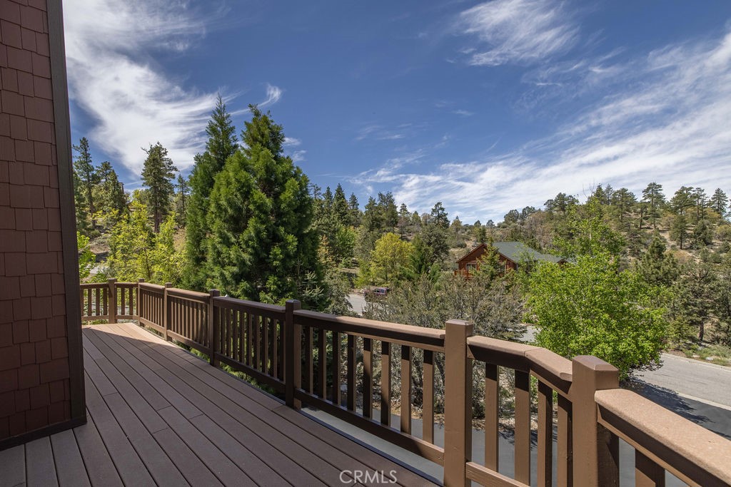 305 Starlight Circle