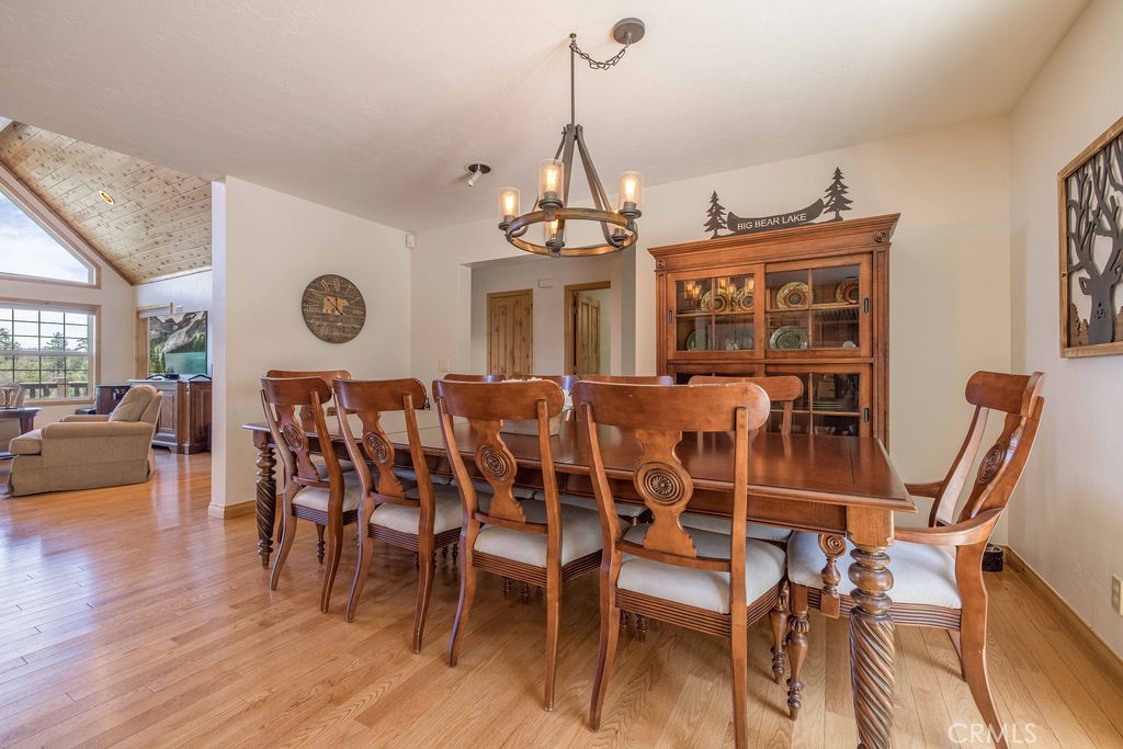 305 Starlight Circle