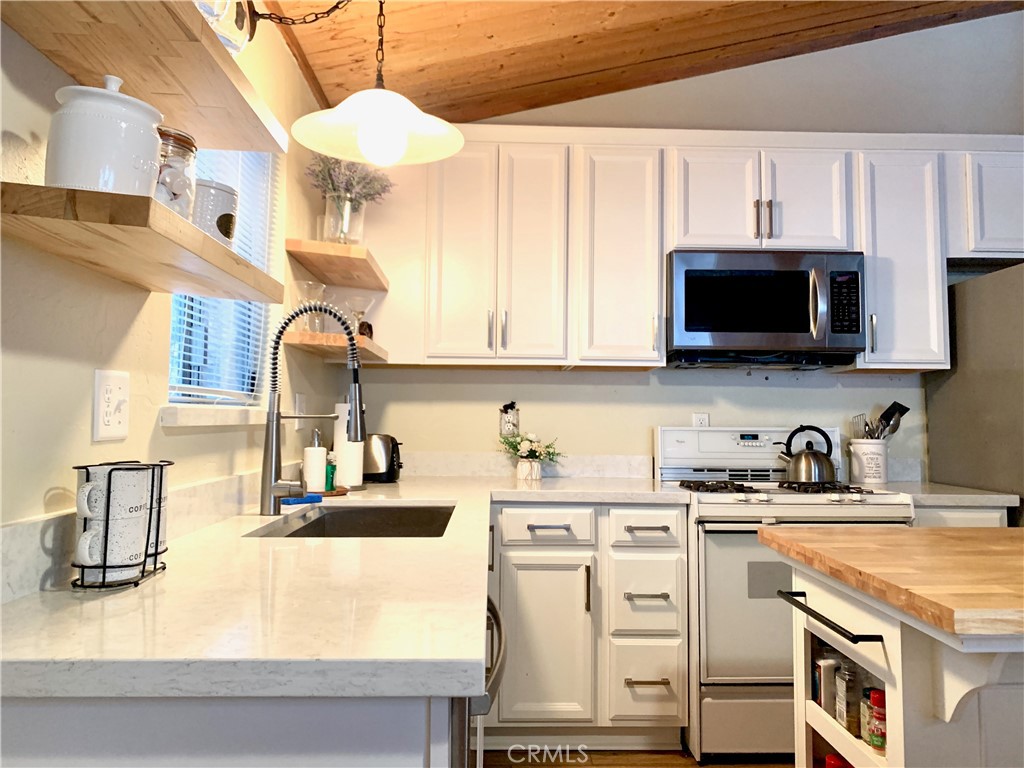 43354 Deer Canyon