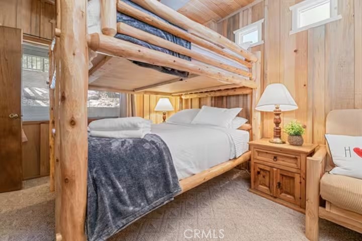 43354 Deer Canyon
