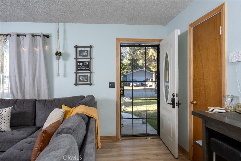 332 Grenfall Lane