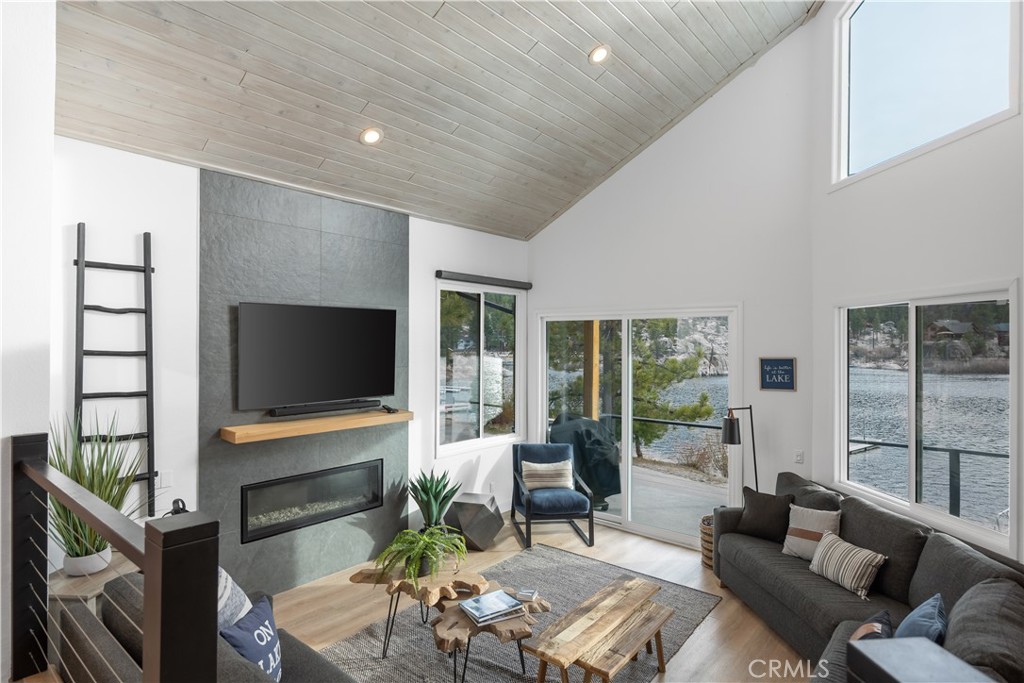 38994 Willow Landing