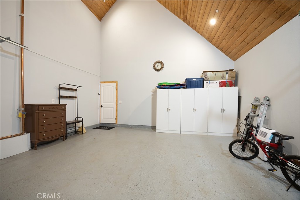 433 Imperial Avenue
