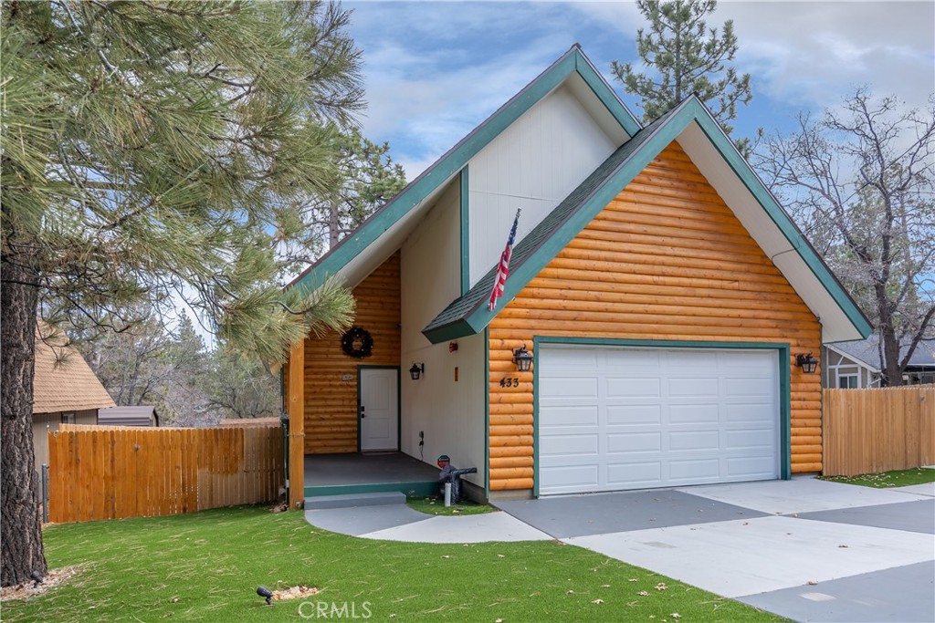 433 Imperial Avenue
