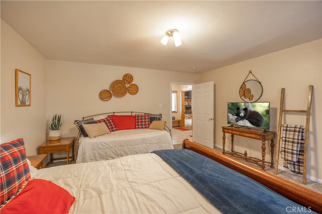 42324 Paramount