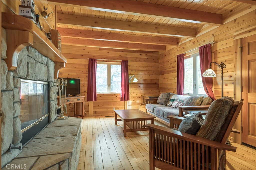 33291 Wild Rose Drive