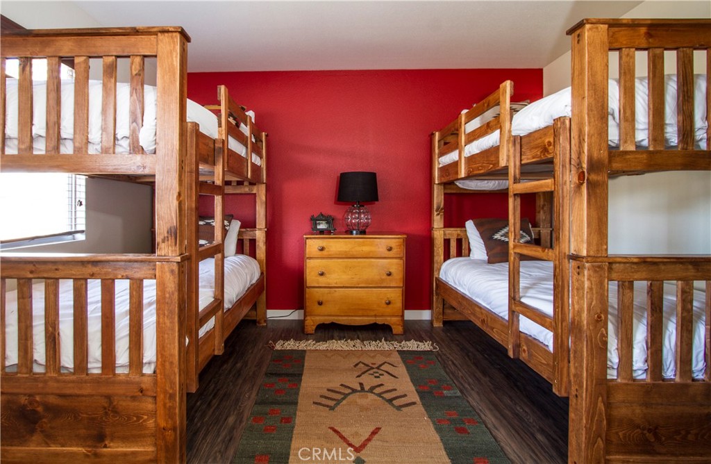 214 Lagunita