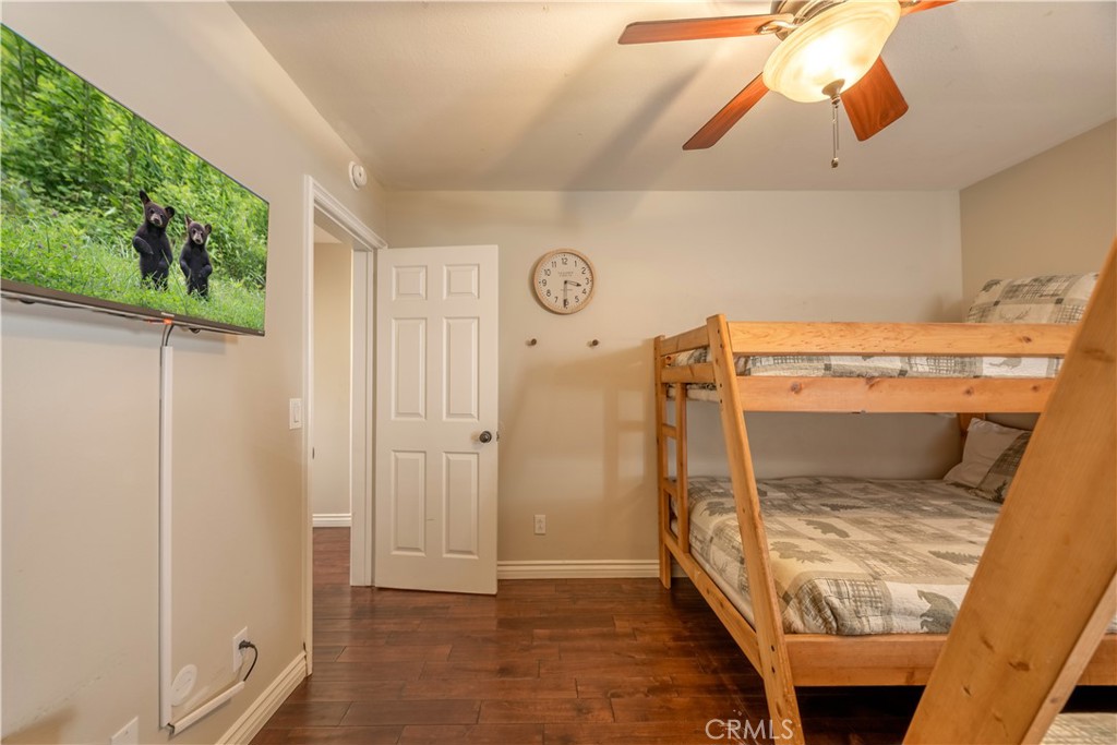 852 Cameron
