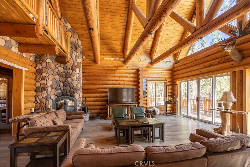 125 Starvation Flats Road