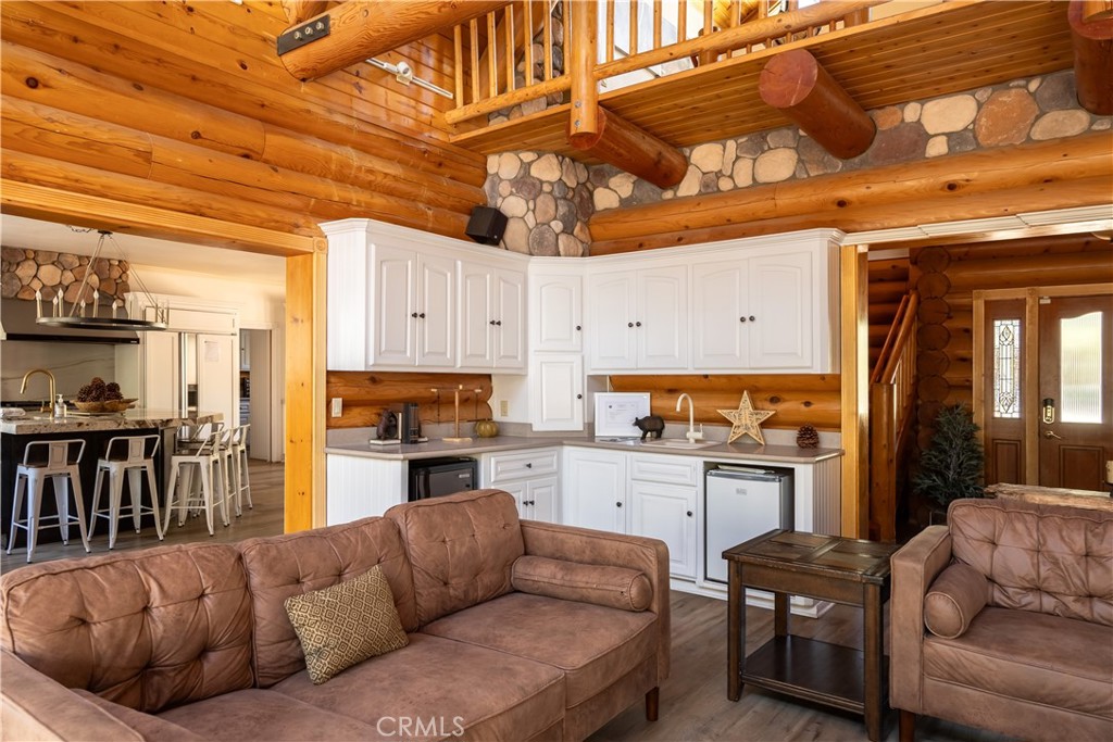 125 Starvation Flats Road