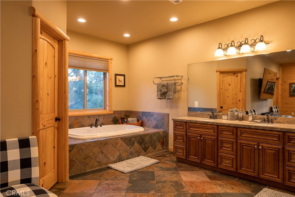 325 Stoney Creek Road