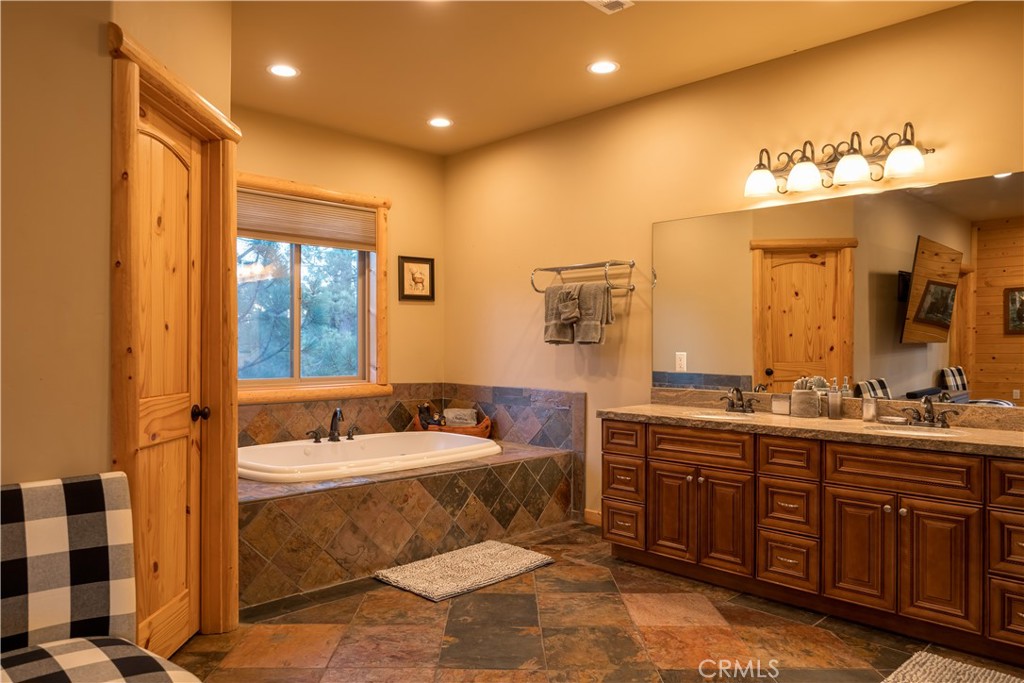 325 Stoney Creek Road