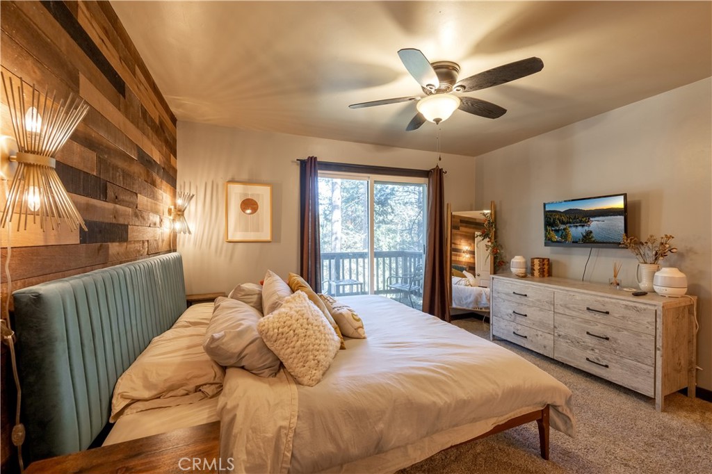 875 Sierra Vista