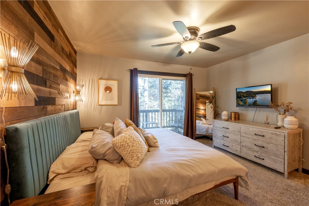 875 Sierra Vista