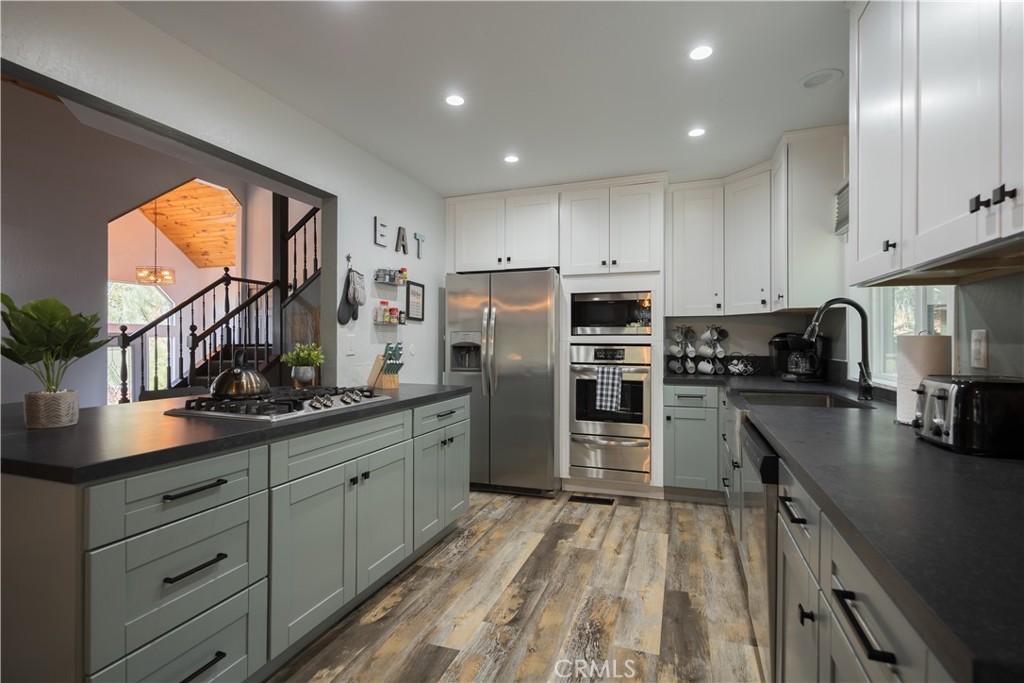 1315 Sequoia Drive