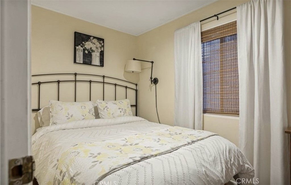 42651 La Placida Avenue