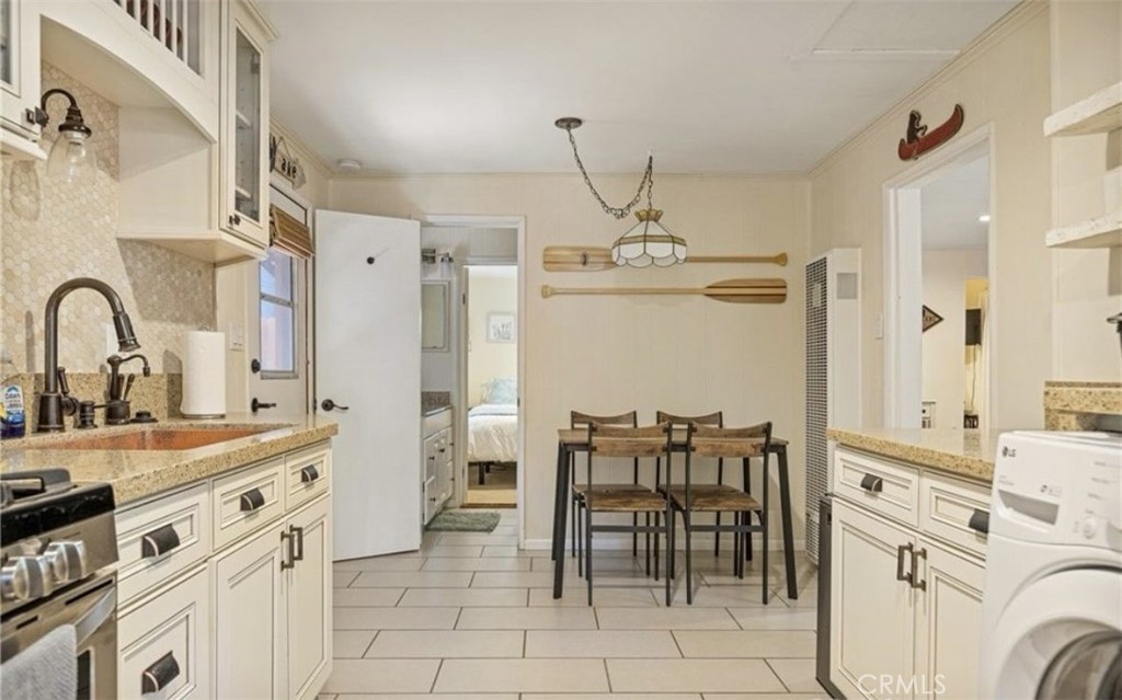42651 La Placida Avenue