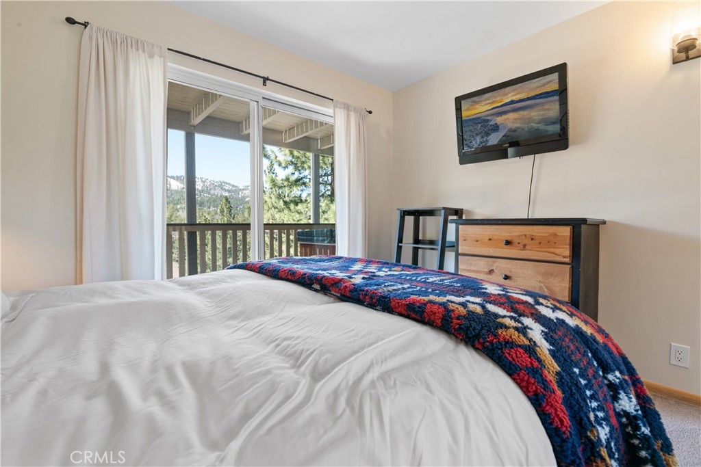 43888 Yosemite Drive