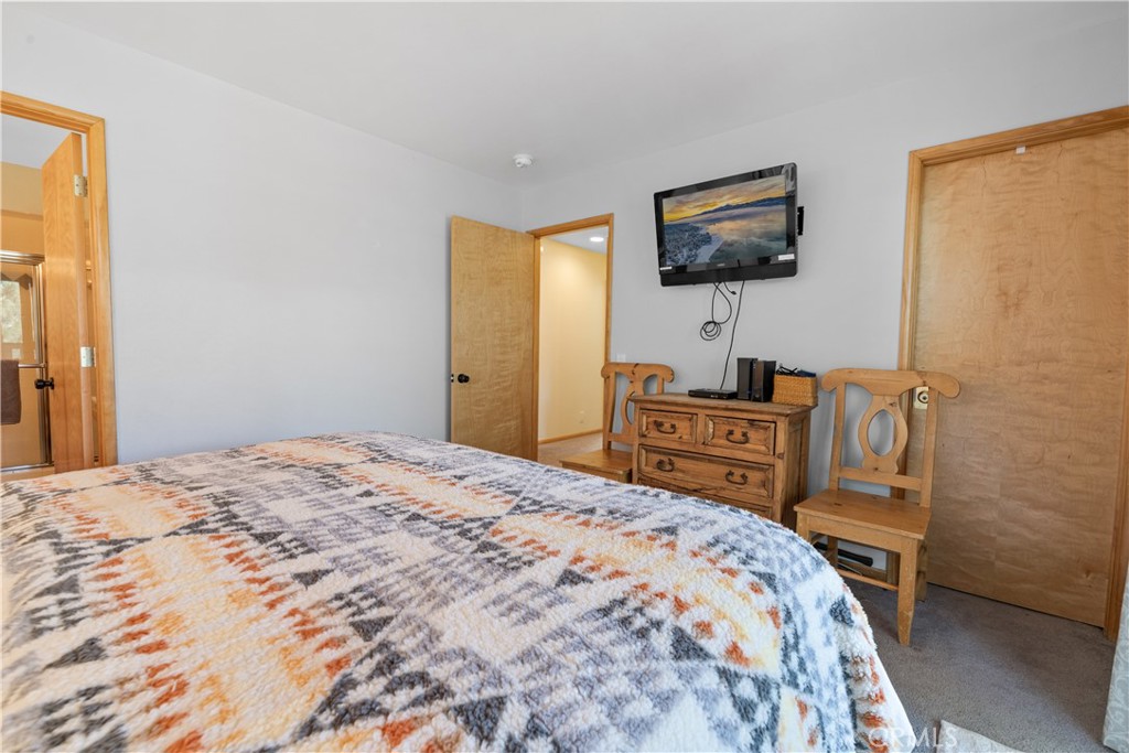 43888 Yosemite Drive