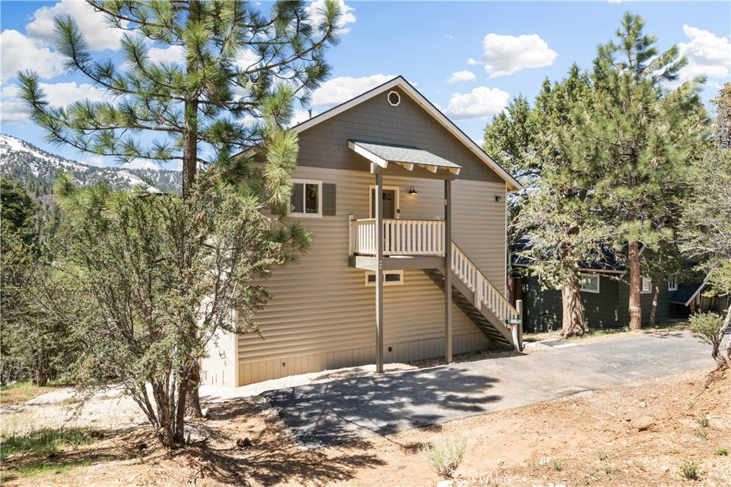 43888 Yosemite Drive