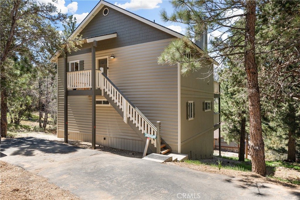 43888 Yosemite Drive