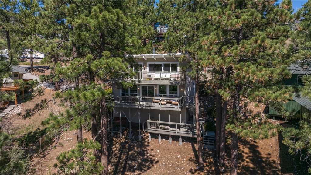 39563 Raccoon Drive
