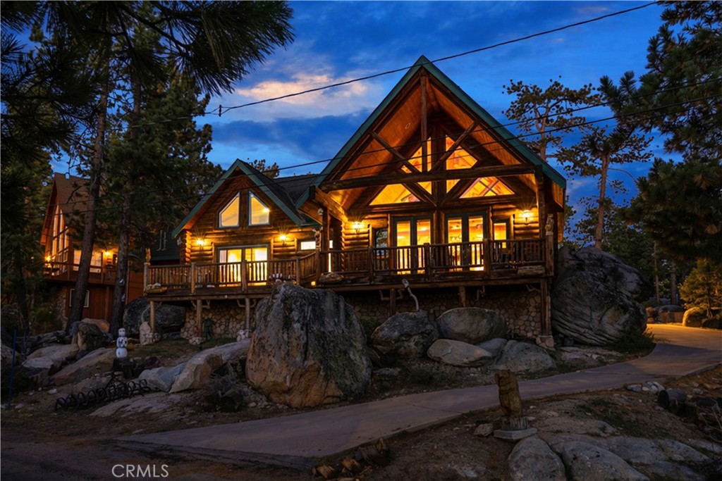 826 Boulder