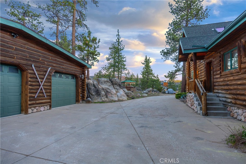 826 Boulder