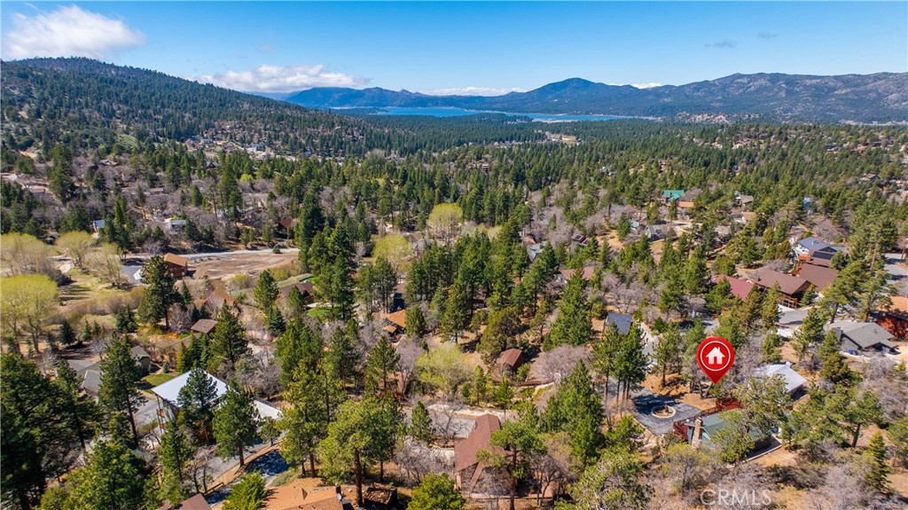 43656 Ridge Crest