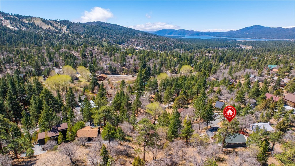 43656 Ridge Crest