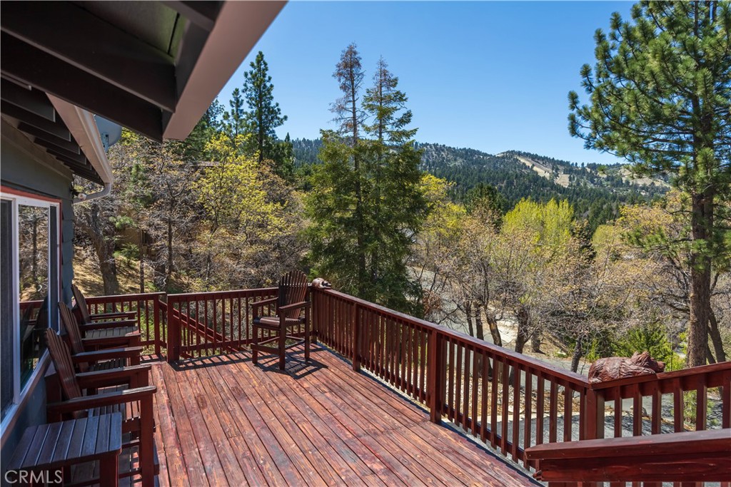 43656 Ridge Crest