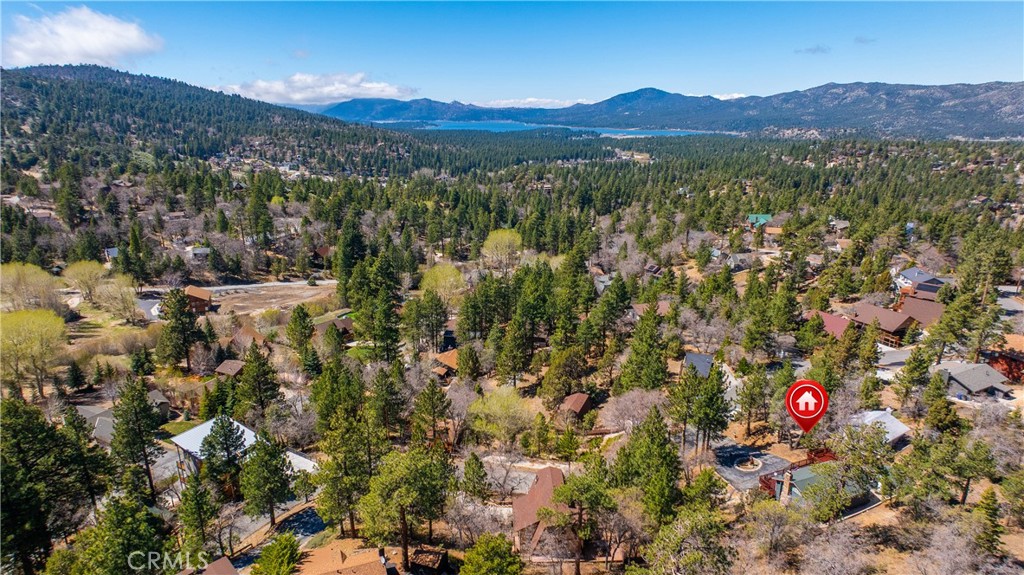 43656 Ridge Crest
