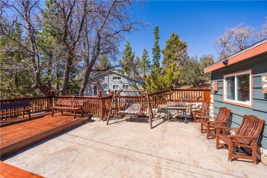 43656 Ridge Crest