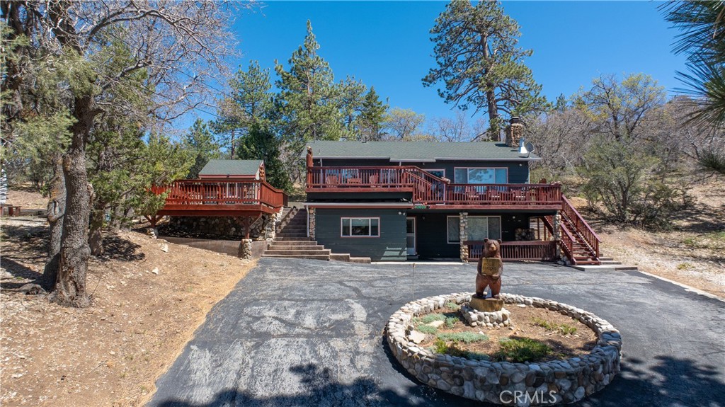 43656 Ridge Crest