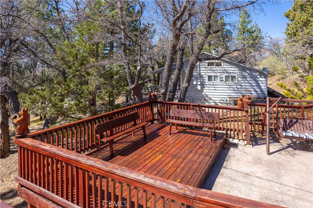 43656 Ridge Crest