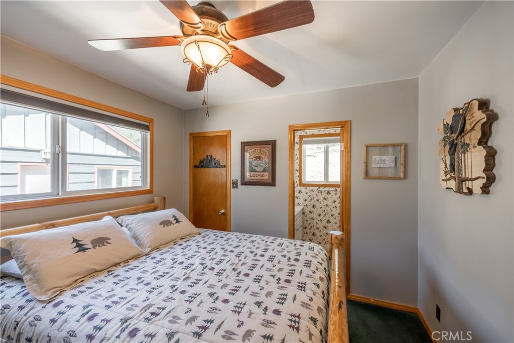 43656 Ridge Crest