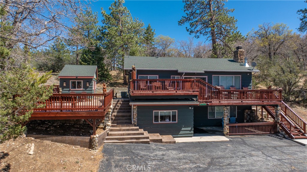 43656 Ridge Crest