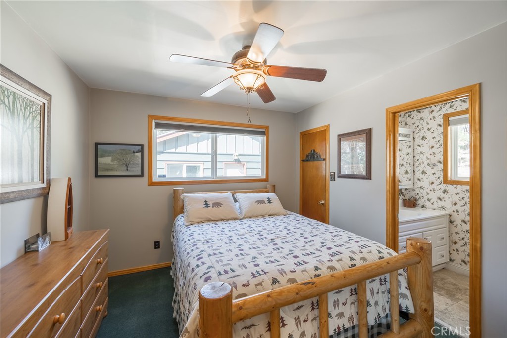 43656 Ridge Crest