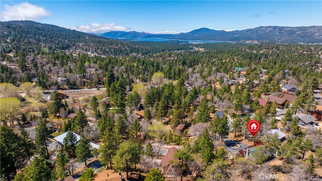 43656 Ridge Crest