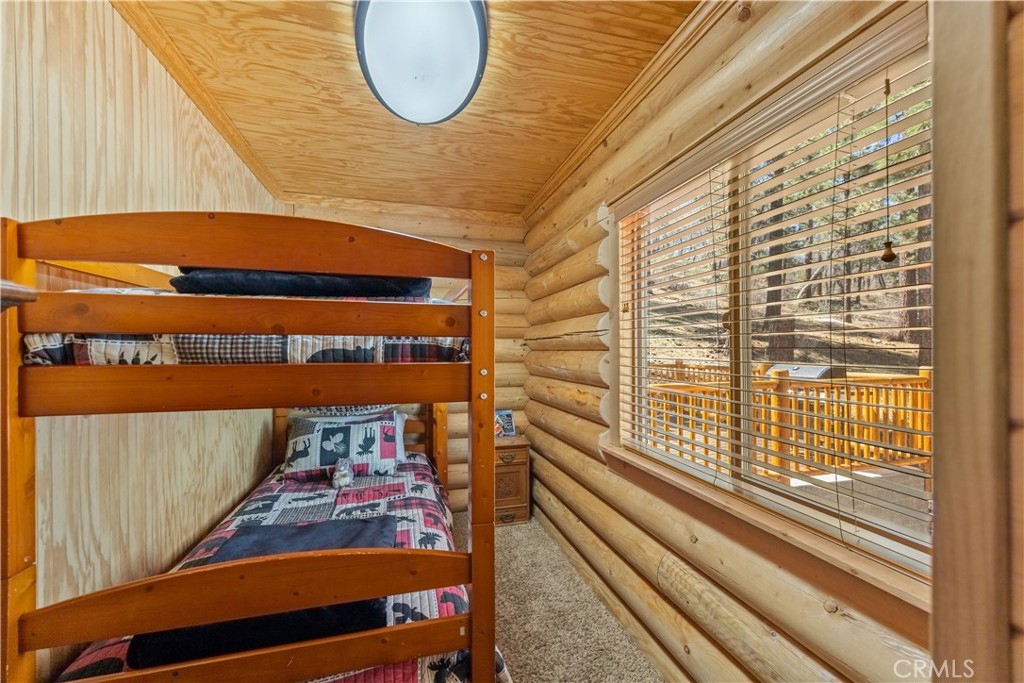 384 Saw Mill Canyon