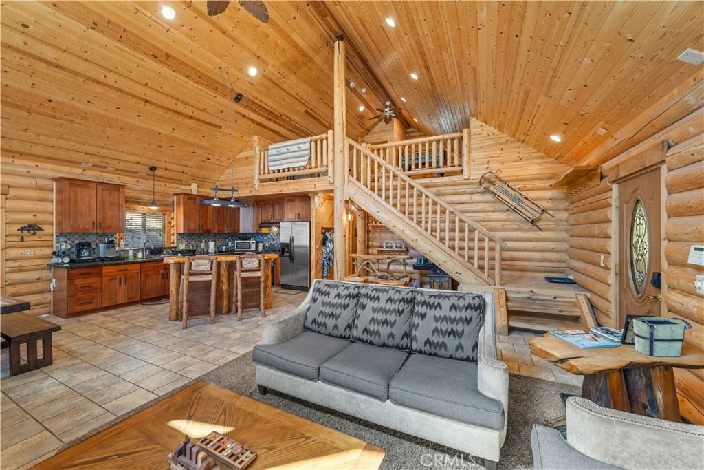 384 Saw Mill Canyon