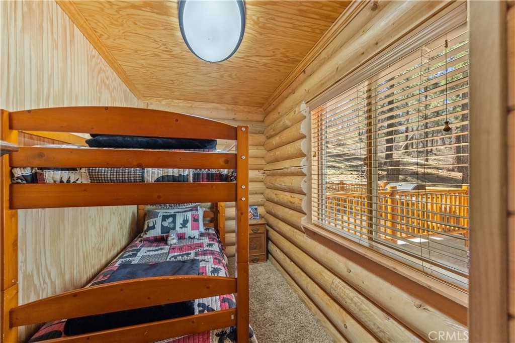 384 Saw Mill Canyon