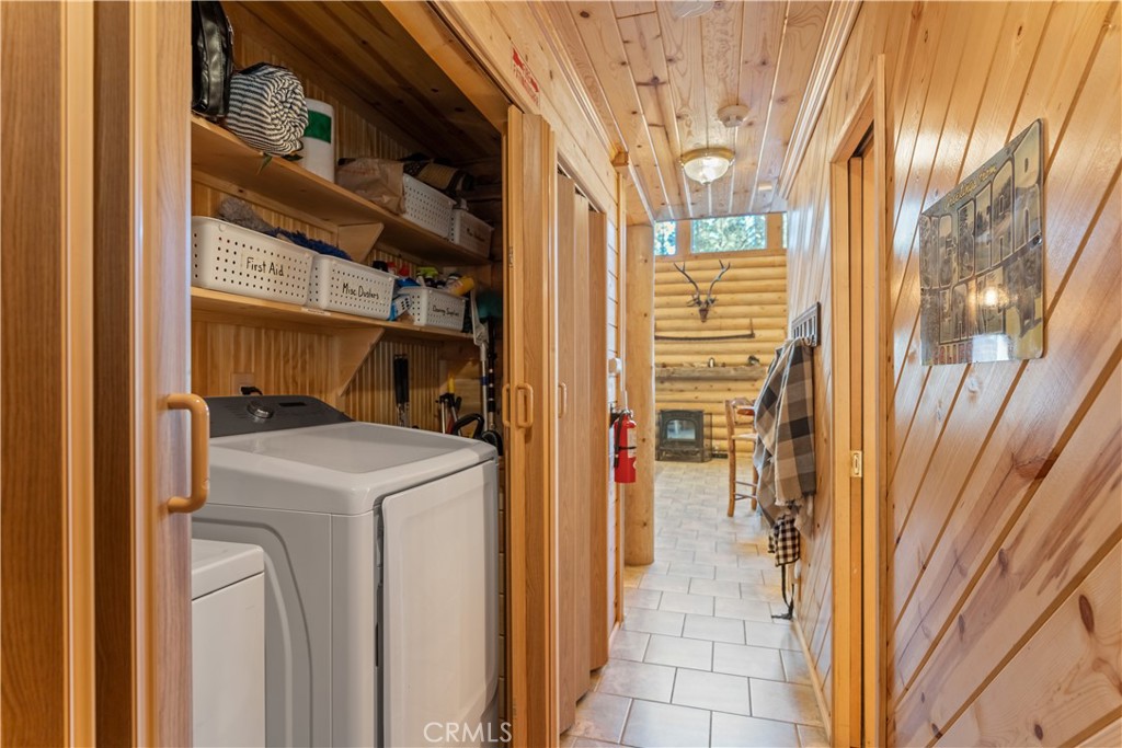 384 Saw Mill Canyon