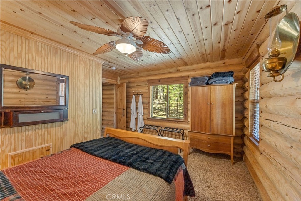 384 Saw Mill Canyon