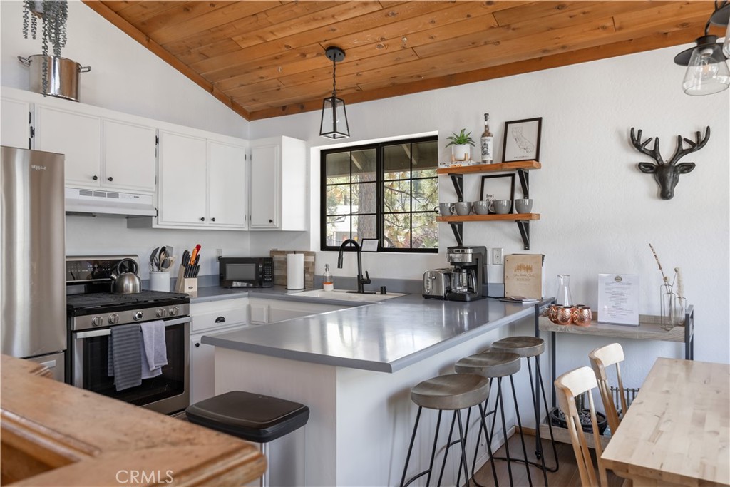 42672 Juniper Drive