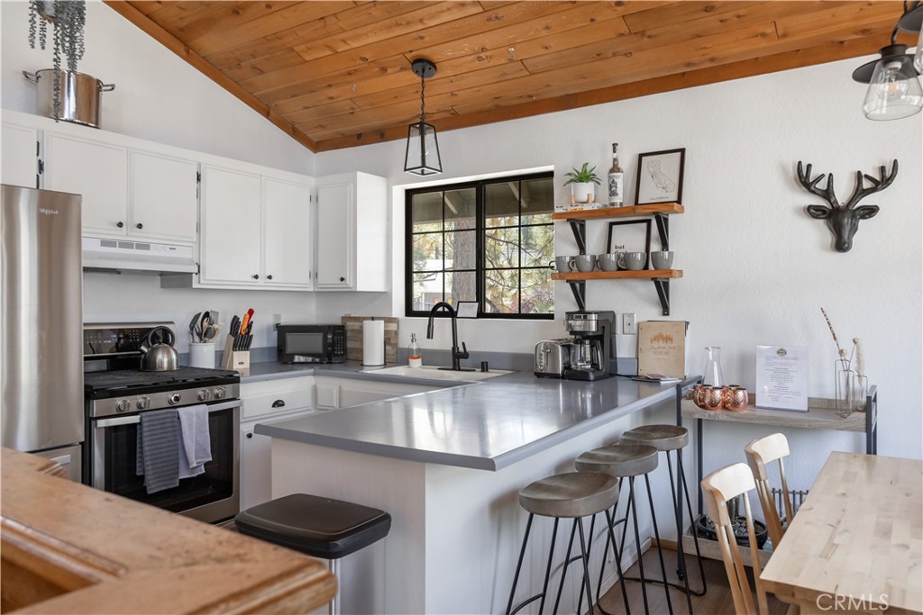 42672 Juniper Drive